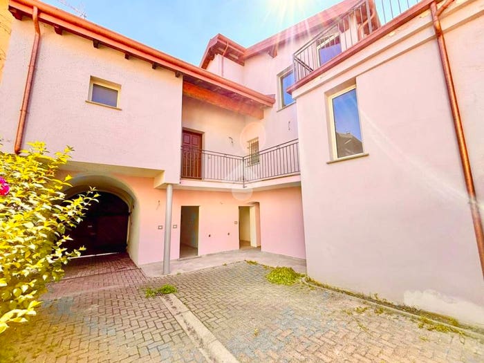 Casa quadrilocale in vendita in Via de Giudici, Novi Ligure
