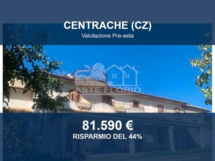 Casa con 6 locali in vendita in Contrada Sangoria SNC, Centrache