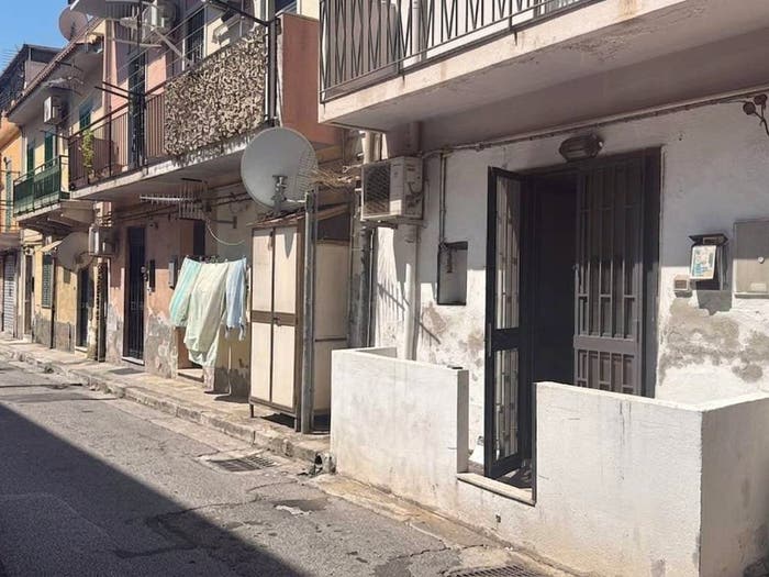 Appartamento bilocale in vendita in Via Comunale Santo, Gazzi, Messina