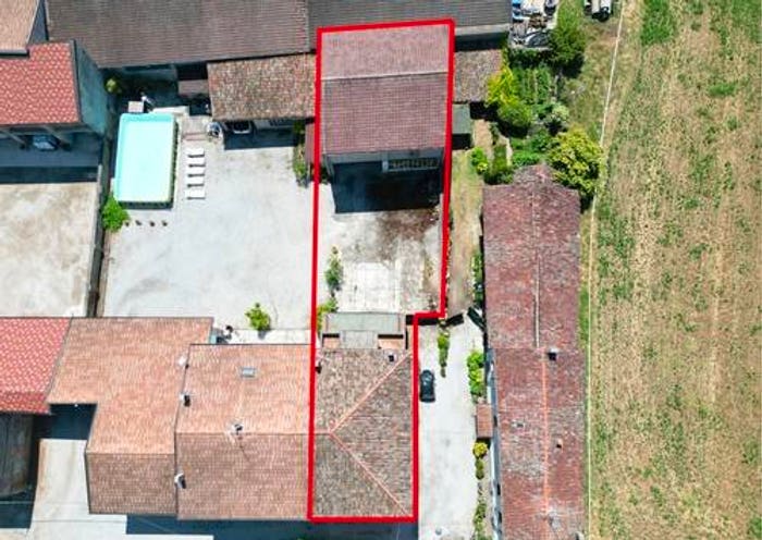 Casa con 6 locali in vendita in Località Sorbara, Asola