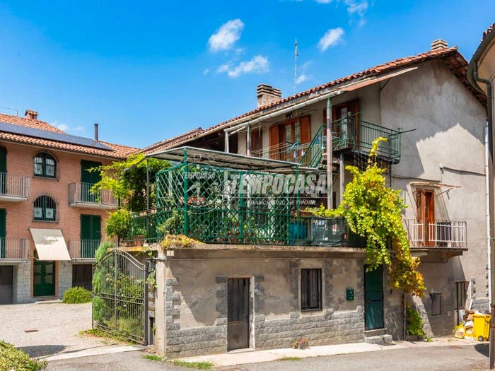 Casa con 5 locali in vendita in Piazza S ROCCO, Centro, Castiglione Torinese