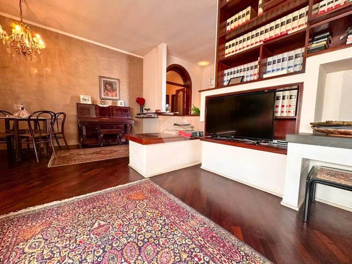 Casa con 5 locali in vendita in Via E Tedoldi, Centro, Manerbio