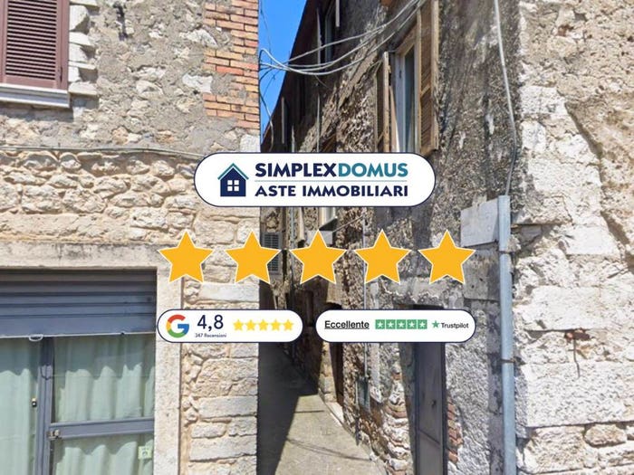 Appartamento trilocale in vendita in Via Della Fortuna, Centro, Amaseno