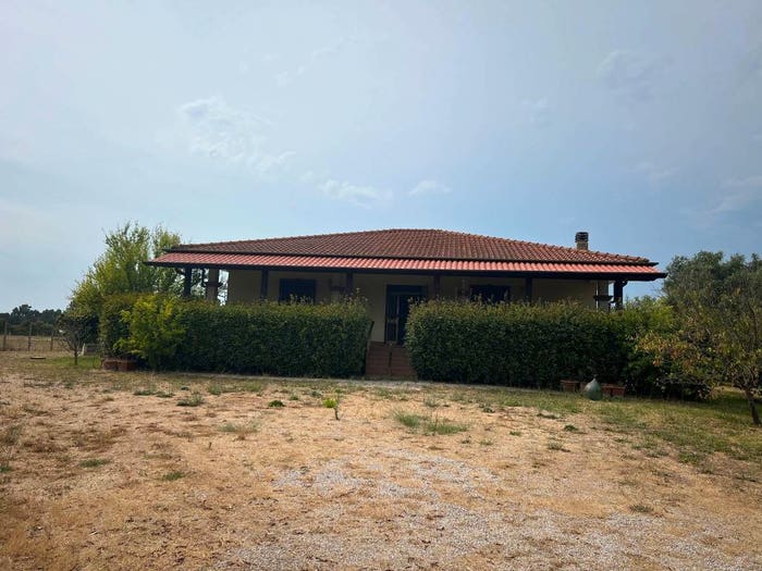 Casa quadrilocale in vendita in Strada del Crocefisso, Borgo Santa Maria, Latina