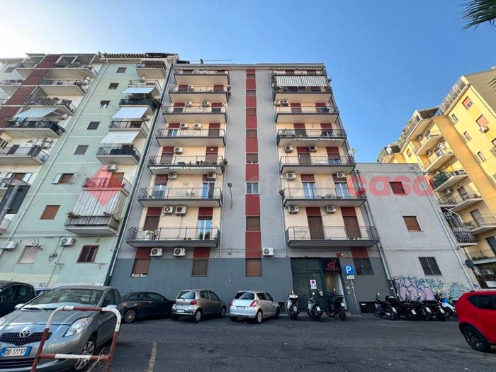 Appartamento trilocale in vendita in via dell'esperanto, Ferrarotto Acquedotto Greco, Catania