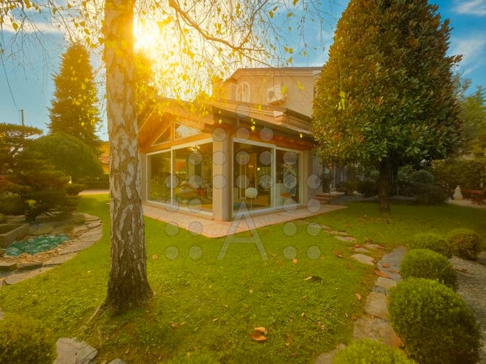 Casa con 6 locali in vendita in Centro, Montegrotto Terme