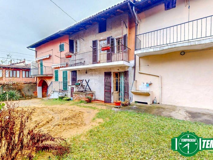 Casa quadrilocale in vendita in Via San Giovanni, Centro, Cassine