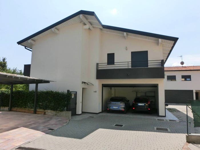Casa quadrilocale in vendita in Centro, Lentate sul Seveso