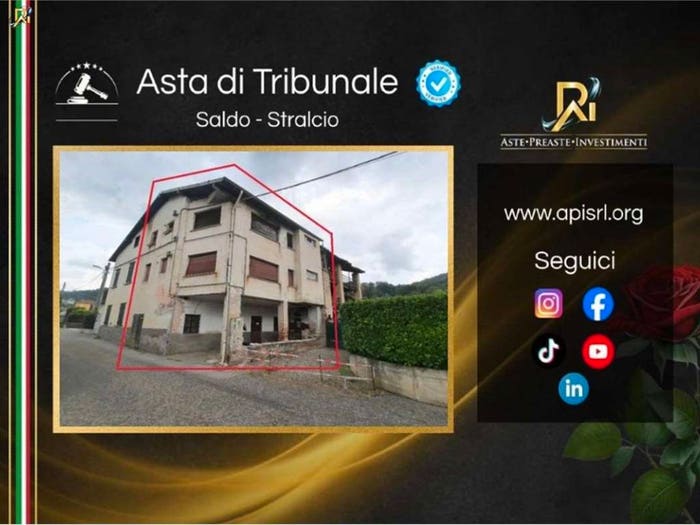 Appartamento con 6 locali in vendita in Via Fratelli Bandiera, Grantola