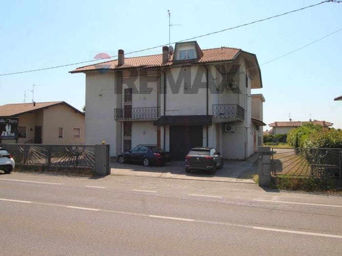 Casa con 6 locali in vendita in VIA PADERGNONE, Centro, Zanica