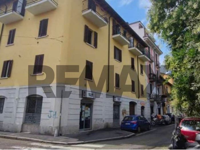 Appartamento bilocale in vendita in Baggio, Milano