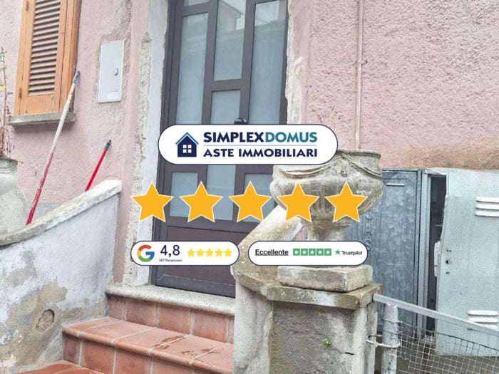 Appartamento trilocale in vendita in via Gabriele e Guido Pizzuti, Acquedotto, Cosenza