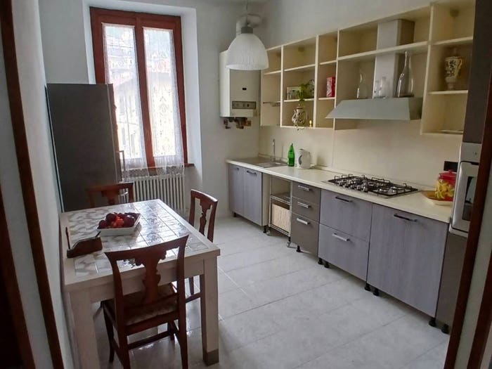 Appartamento bilocale in vendita in Via Bellinzona, Monte Olimpino, Como