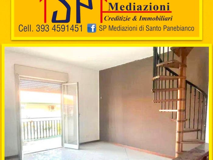 Appartamento quadrilocale in vendita in Via Mario Carbonaro, Centro, Riposto