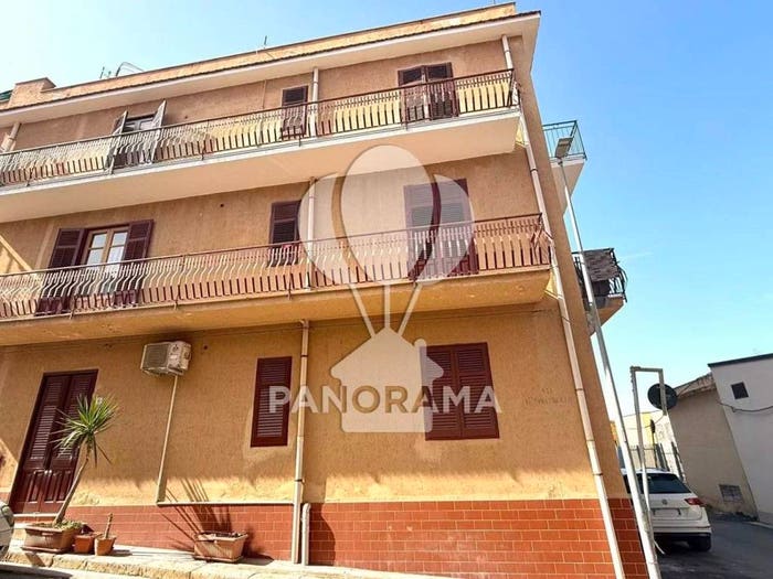 Appartamento trilocale in vendita in Via Luigi Pirandello, Balestrate Foce, Balestrate