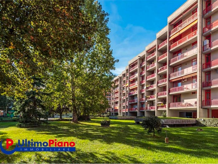 Appartamento con 5 locali in vendita in Strada della Consolata, Centro, Aosta