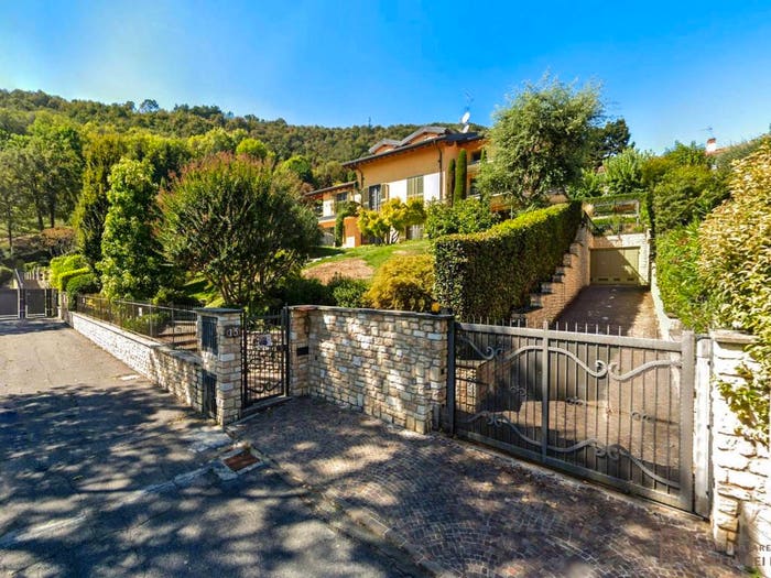 Casa con 6 locali in vendita in Via Marzanica, Redona, Bergamo