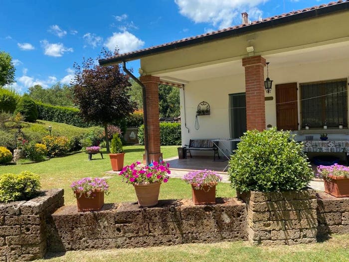 Casa con 6 locali in vendita in Via Lavino, Monte San Pietro