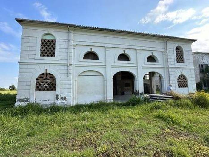 Casa in vendita in Via Benedetto Croce n, Moglia