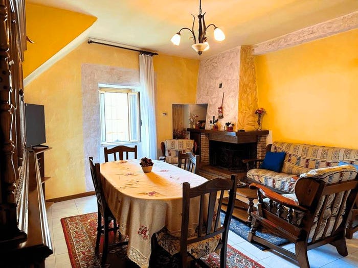 Appartamento quadrilocale in vendita in Via Linda, Fontignano, Perugia