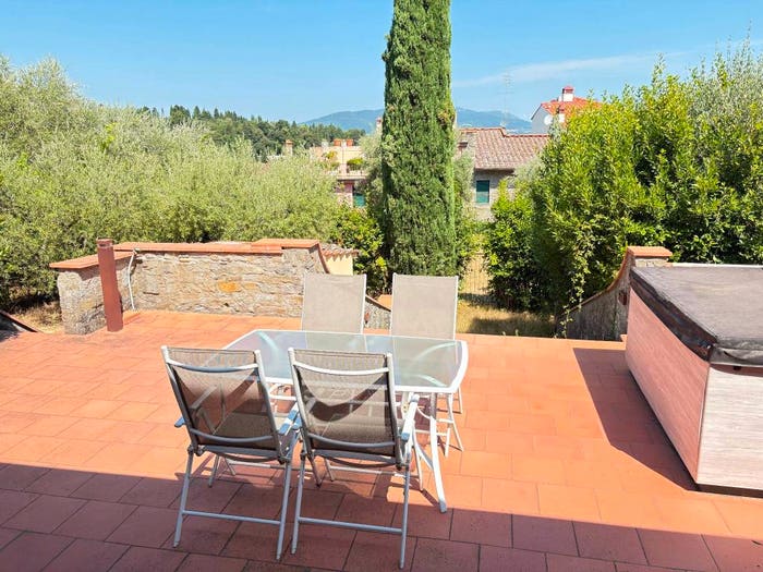 Casa trilocale in vendita in Via Sant'Apollinare, Centro, Fiesole