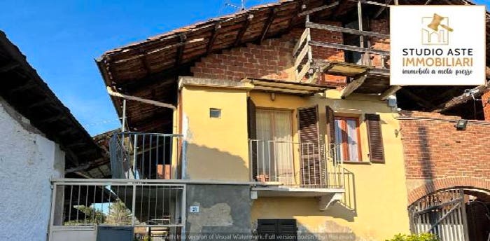 Casa con 5 locali in vendita in Borgata Sant'Antonio Case Verna, Rocca Canavese