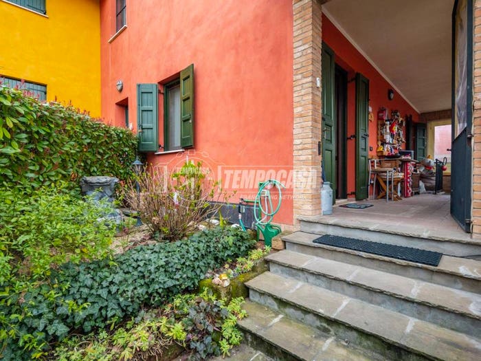 Appartamento trilocale in vendita in Via Martiri della Libertà, Centro, Castelvetro di Modena