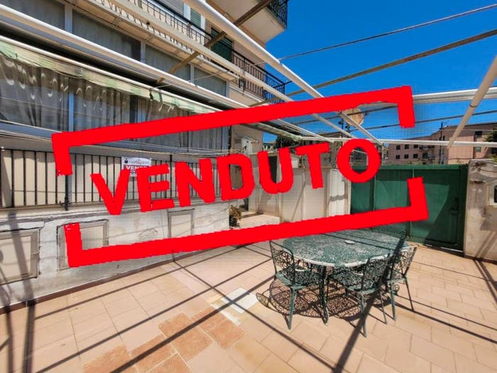 Appartamento trilocale in vendita in Via Bartolomeo Ferraro, Gazzi, Messina