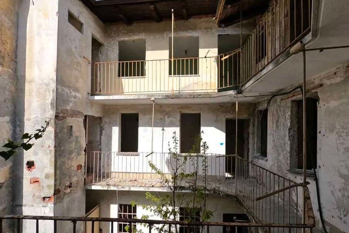 Casa con 6 locali in vendita in Via Francesco Rolando, Susa