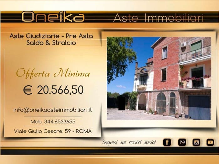 Appartamento con 6 locali in vendita in Via Saetta, Castel Sant'Elia