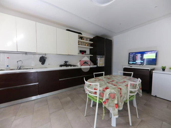 Casa quadrilocale in vendita in Via Solferino e San Martino, Centro, Roverbella