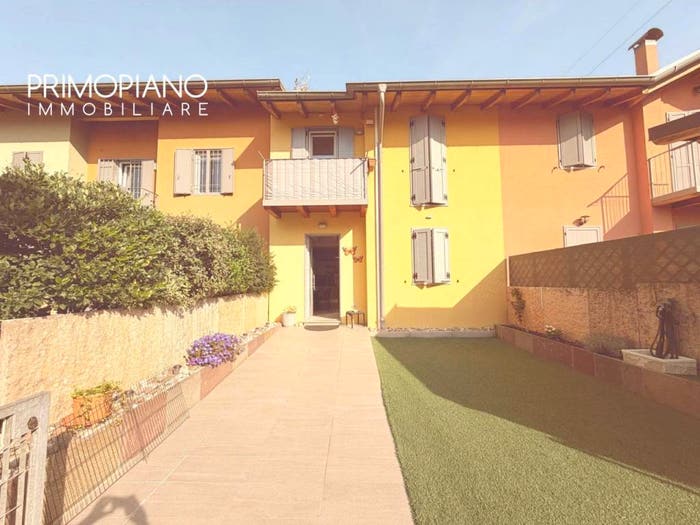 Casa quadrilocale in vendita in Via San Romedio, Marco, Rovereto