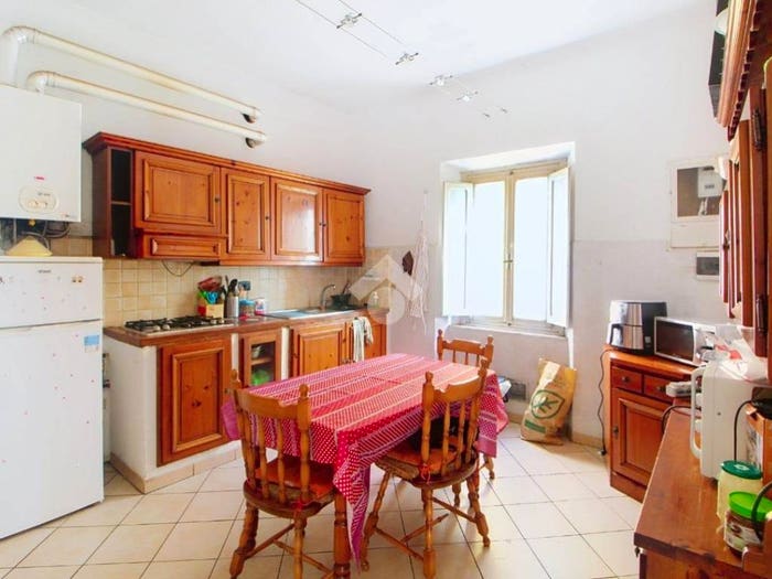 Appartamento quadrilocale in vendita in Via Contessa Matilde, Porta a Lucca, Pisa