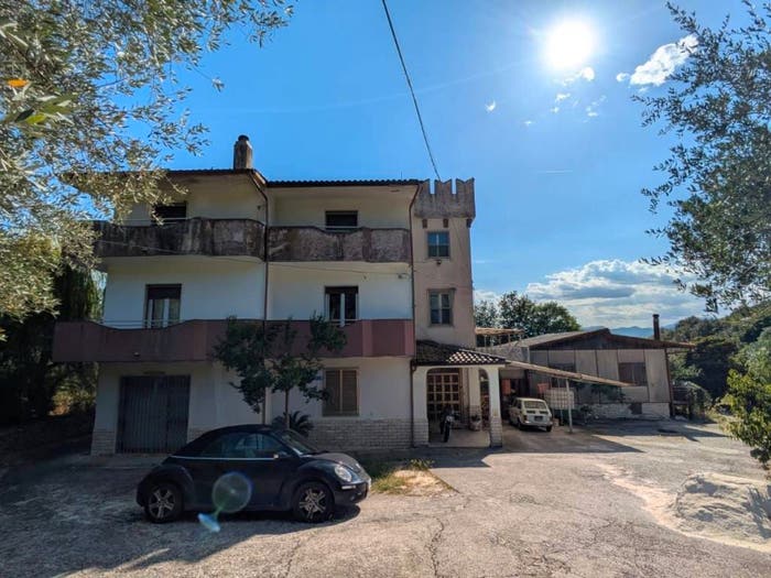 Appartamento con 5 locali in vendita in Strada Provinciale Volturno Pentrica, Monteroduni
