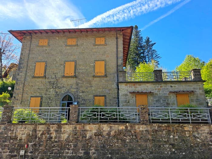 Casa con 6 locali in vendita in Consuma, Pelago