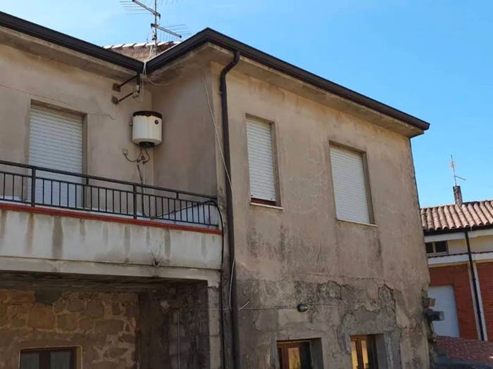 Appartamento con 5 locali in vendita in Via Sac Giovanni Lampis, Centro, Arbus