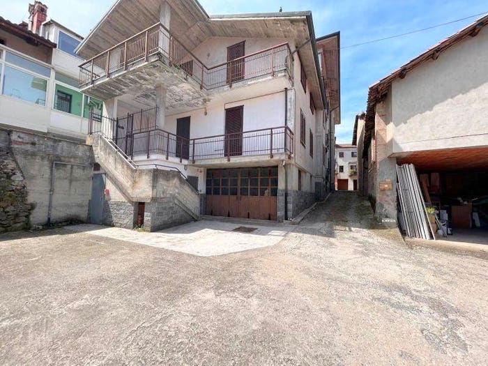 Appartamento con 5 locali in vendita in Via Gino Bertone, Margarita