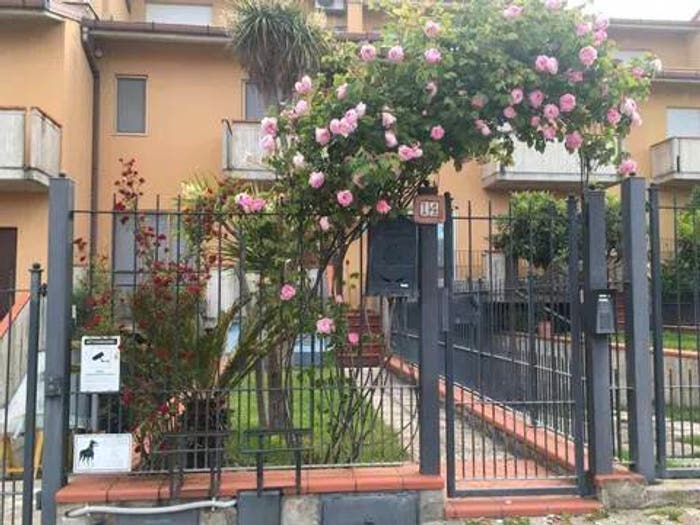 Casa con 6 locali in vendita in Via Piero Della Francesca, Cupra Marittima