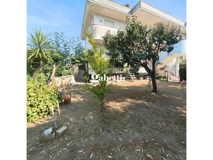 Appartamento quadrilocale in vendita in Sant'andrea In Besanigo, Coriano
