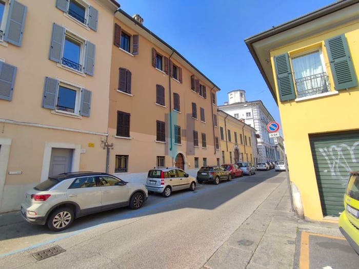 Appartamento bilocale in vendita in Corso Martiri della Libertà, Loggia Garibaldi, Brescia