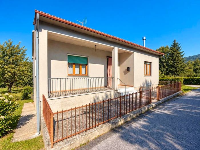 Casa con 6 locali in vendita in Agnino, Fivizzano
