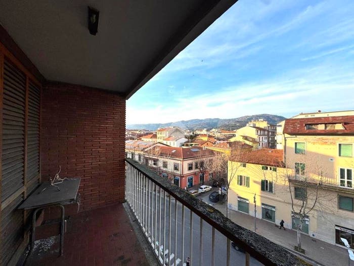 Appartamento con 5 locali in vendita in Corso G Matteotti, MontecatiniTerme
