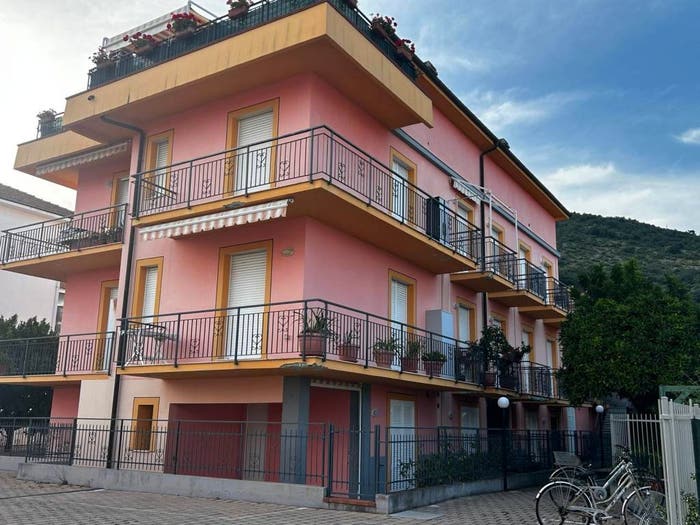 Casa trilocale in vendita in Via Pirelli, Centro, Pietra Ligure