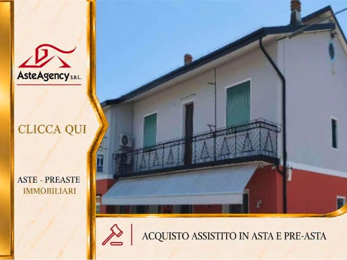 Appartamento con 6 locali in vendita in Via Bosco Alto, Centro, Megliadino San Vitale