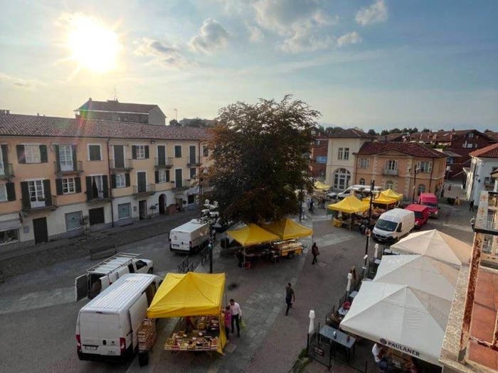 Appartamento trilocale in vendita in Piazza Giacomo Matteotti, Centro, Grugliasco