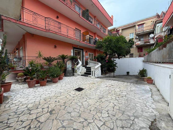 Appartamento bilocale in vendita in Via Aldo Moro, Quarto