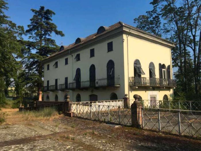 Casa con 6 locali in vendita in via Provinciale, Centro, Capriata d'Orba