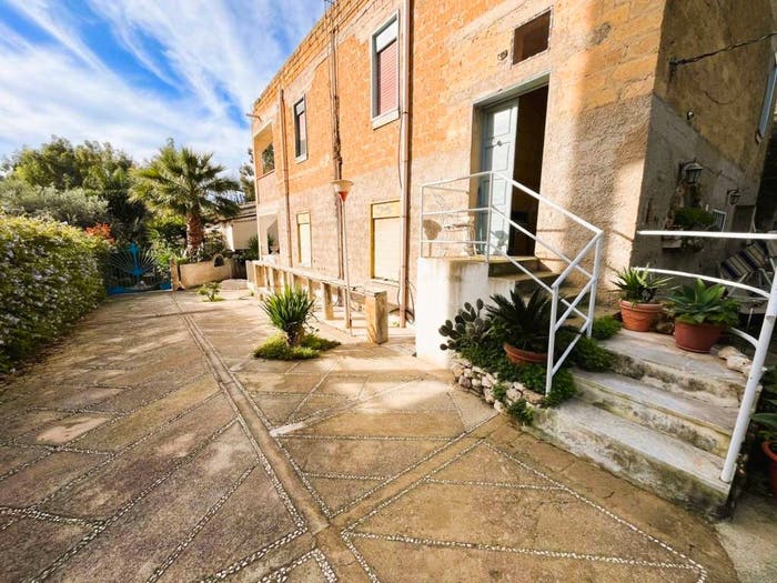 Appartamento trilocale in vendita in Via Dei Platani, Centro, Porto Empedocle