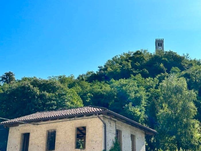 Casa in vendita in Via Collio, Brazzano, Cormons