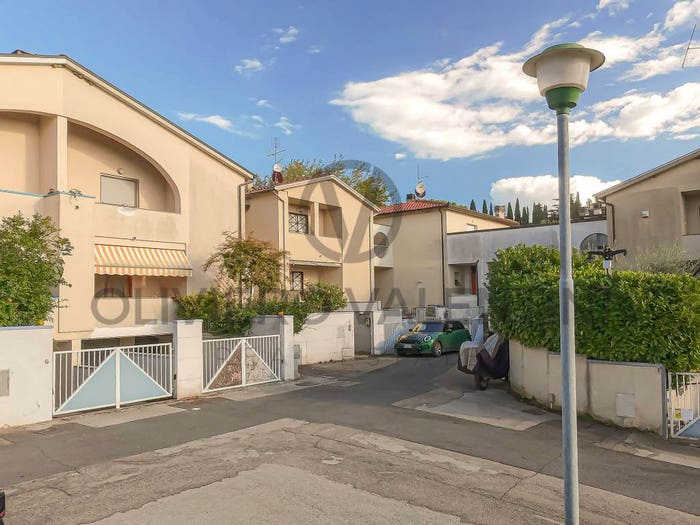 Casa con 6 locali in vendita in Località Sant'Andrea a Pigli il Molino, Puliciano, Arezzo